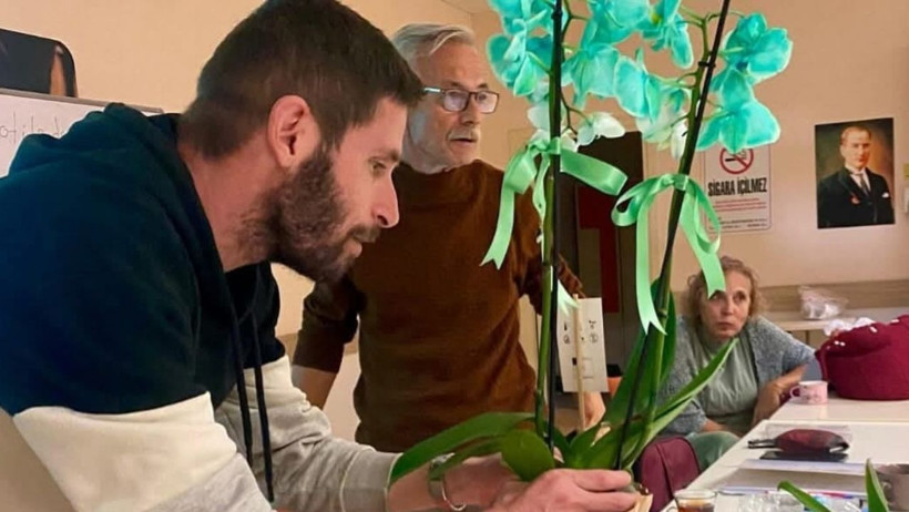 Edremit’te Çiçekçilik Kursuna Yoğun İlgi