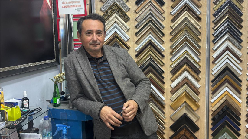 Balıkesir'de Plastik Çerçevelerde Sınırsız Renk Dönemi