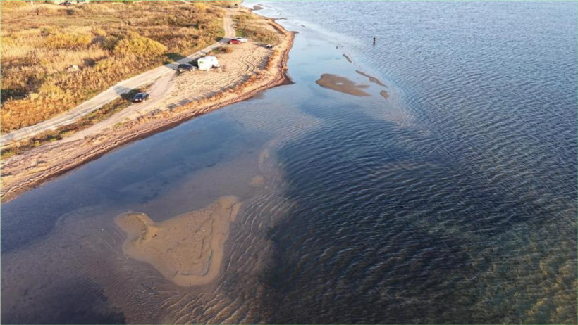 Erdek’te Deniz Çekildi, Antik Liman Ortaya Çıktı
