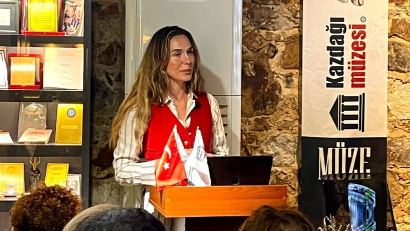 Edremit Ticaret Odası’ndan 25 Kasım’a Özel Söyleşi