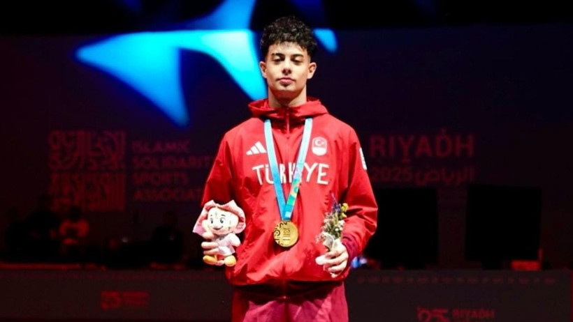 Kıvanç Kırtay’dan Altın Zafer