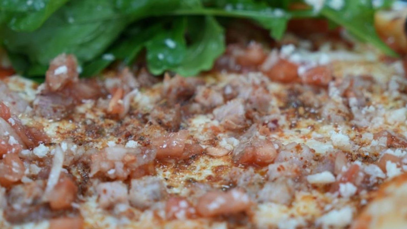 Balıkesir'den Dünyaya Yeni Lezzet: Kokoreçli Pizza