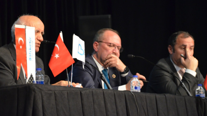 Balıkesir’de Öğretmenlerin Çığlığı: “Cumhuriyet Öğretmenini Koruyun!”