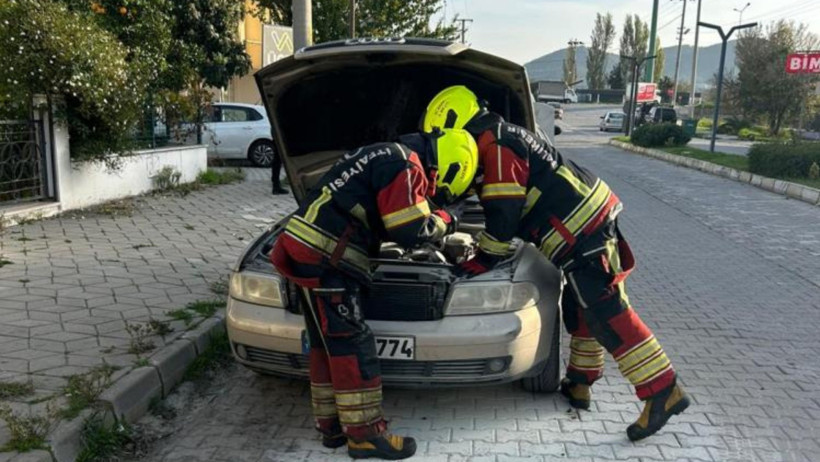 Burhaniye’de Seyir Halinde Araç Alev Aldı!