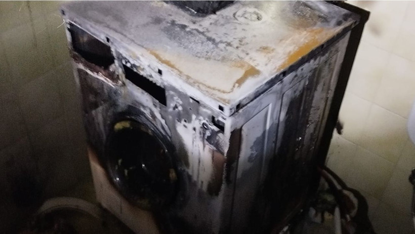 ÇAMAŞIR MAKİNESİ ALEV ALDI