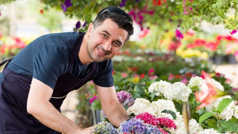 Balıkesir’de Öğretmenler Günü Çiçekleri Hazır