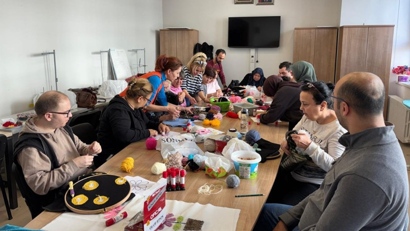 Balıkesir’de Özel Gereksinimli Bireyler Sanatla Buluşuyor