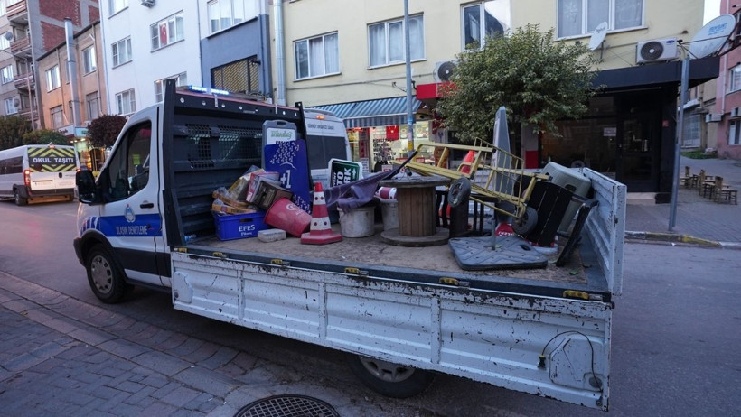 Büyükşehir Zabıtasından Kaldırım İşgallerine Sıkı Denetim