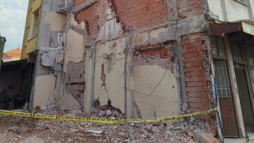 Sındırgı Depremi Sonrası Eğitim Çalışanlarına Destek Çağrısı