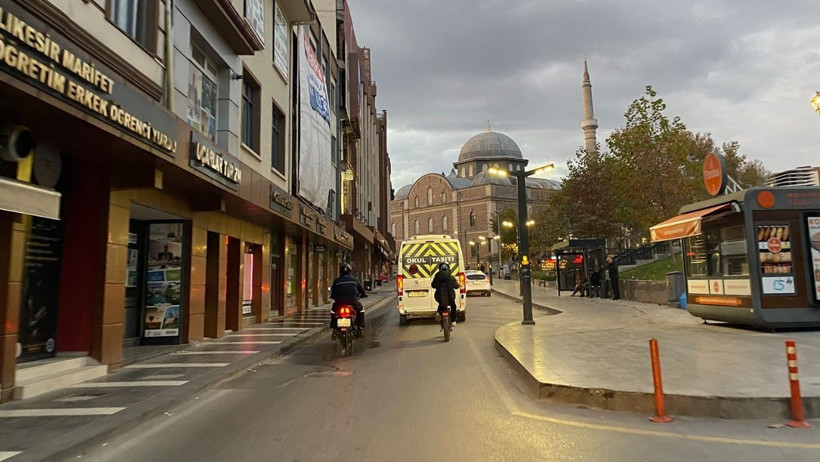 Balıkesir'de Sabahın İlk Saatleri Hareketli