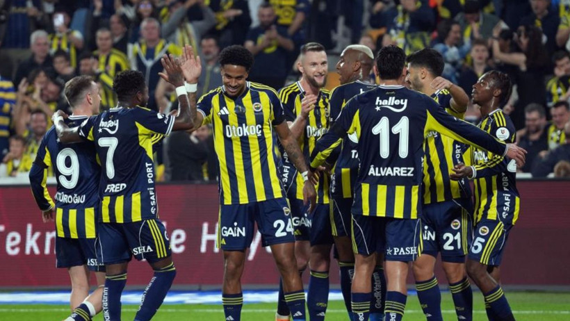 Fenerbahçe, Galatasaray derbisini kazanarak 6’da 6 yapmayı ve zirveyi devralmayı hedefliyor