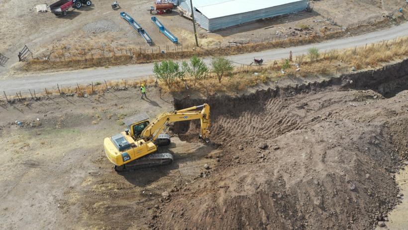 Muhtardan Başkan Akın’a Hizmet Teşekkürü