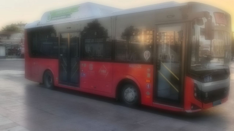 Balıkesir’de Toplu Taşıma Aracı Çarpıp Kaçtı - 1. resim