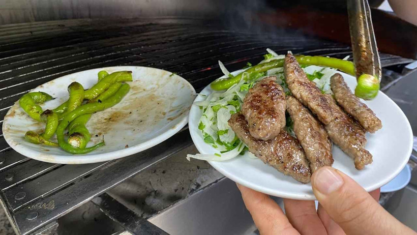 Balıkesir Köfteciler Çarşısı'nda 24 Yıllık Lezzet Geleneği Sürüyor