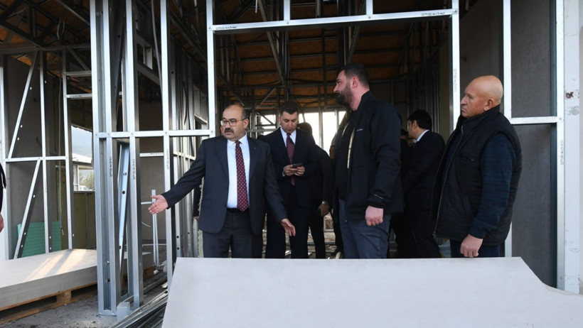 Sındırgı’da Depremin Yaraları Sarılıyor: “Açıkta Vatandaşımız Yok”