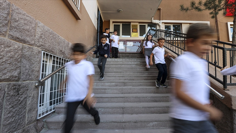 Okula Başlama Yaşı Değişiyor mu MEB Açıkladı
