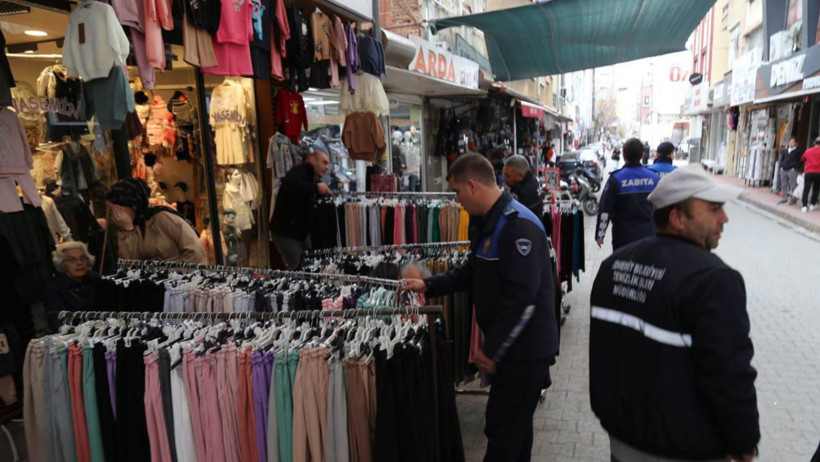 Edremit’te Kaldırım İşgallerine Karşı Sıkı Denetim