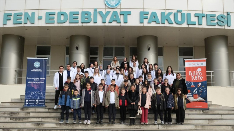 Küçük Araştırmacılar, Büyük Hedefler: Minik Eller BAÜN Biyoloji Laboratuvarında Bilimle Tanıştı