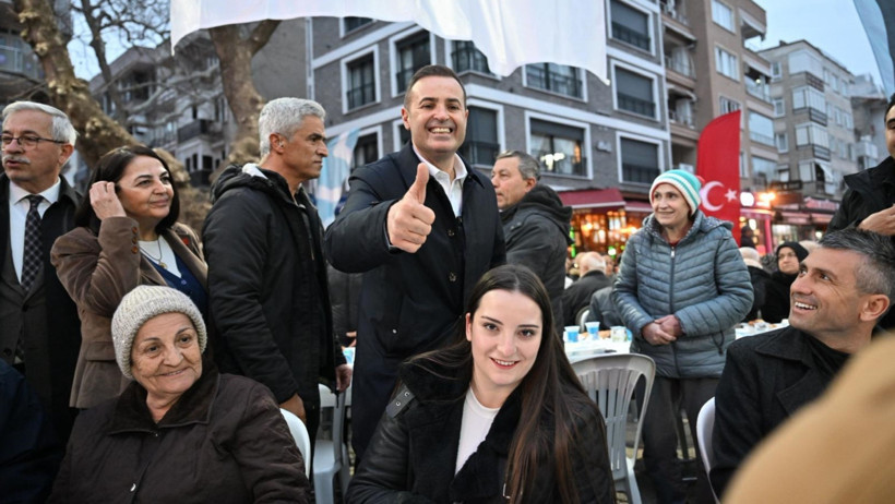 Akın, Erdek’te Hemşehrileriyle İftarda