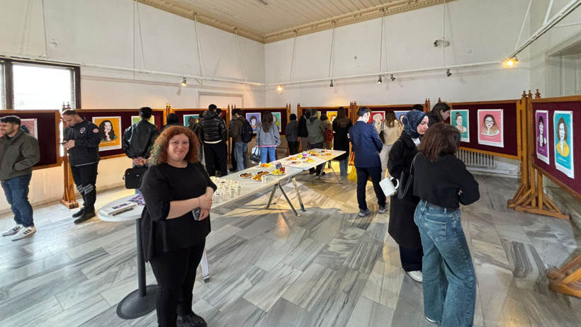 “Tasarlayan Kadınlar” Sergisi Balıkesir’de