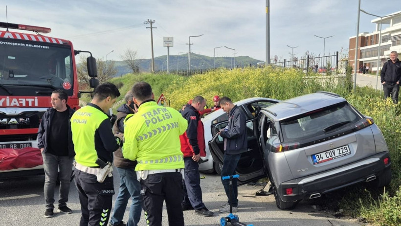 Susurluk’ta Hastane Önünde Kaza