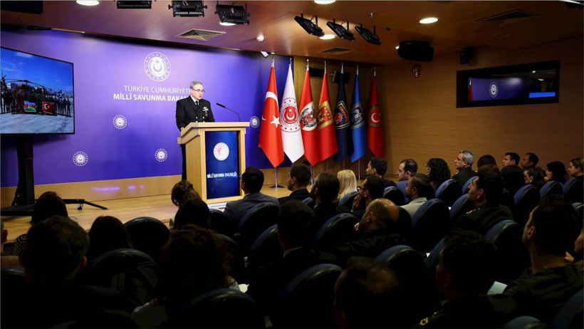 MSB Haftalık Basın Toplantısı: Gökbey’in İlk Teslimatı Yapılıyor, EFES-2026 Tatbikatı 45 Ülkeyle Sürüyor