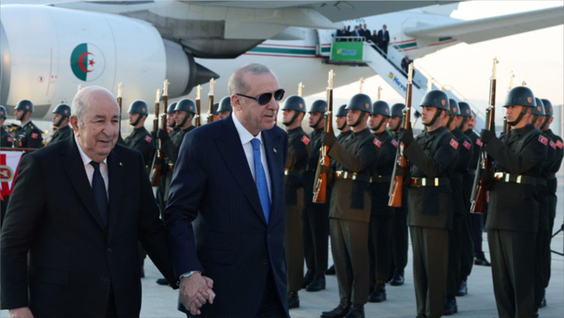 Cumhurbaşkanı Erdoğan, Cezayir Cumhurbaşkanı Abdülmecid Tebbun’u Ankara’da Karşıladı