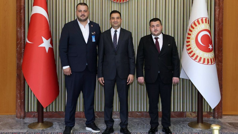 Balıkesirspor Heyetinden TBMM Protokol Müdürü Selman Ertürk’e Ziyaret