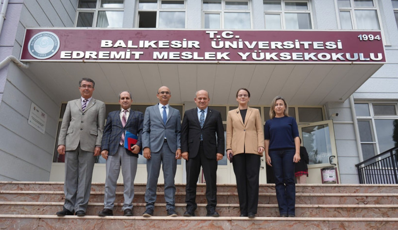 Edremit MYO’nun Açılış Dersi ETO Başkanı Çetin'den - 2. resim