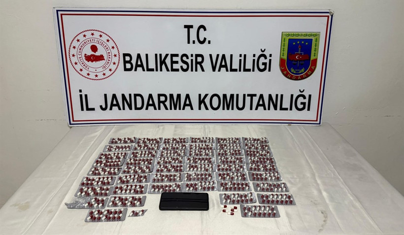 37 Şüpheli, 9 İlçe, Yüzlerce Hap: Balıkesir’de Operasyon Zinciri