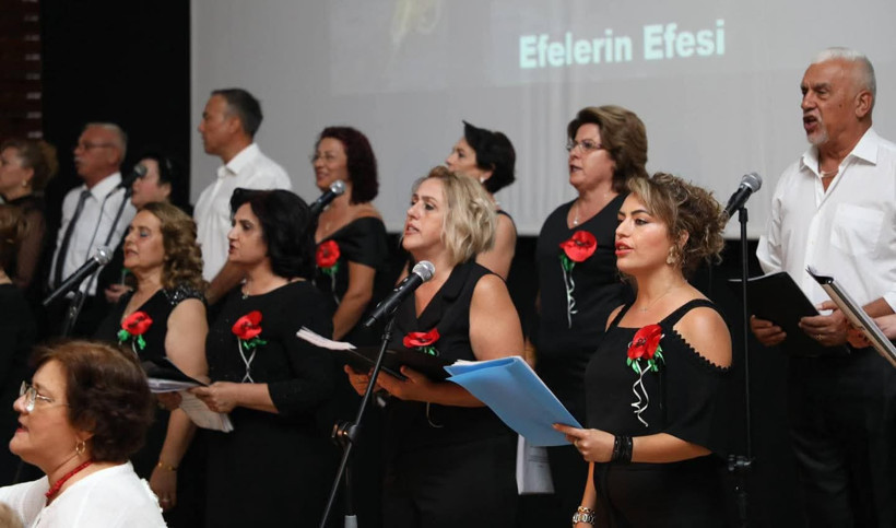Edremit’te Türkü Gecesine Büyük İlgi - 1. resim