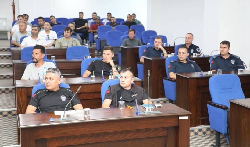 Edremit Belediyesi Arama Kurtarma Ekibine Enkaz Eğitimi