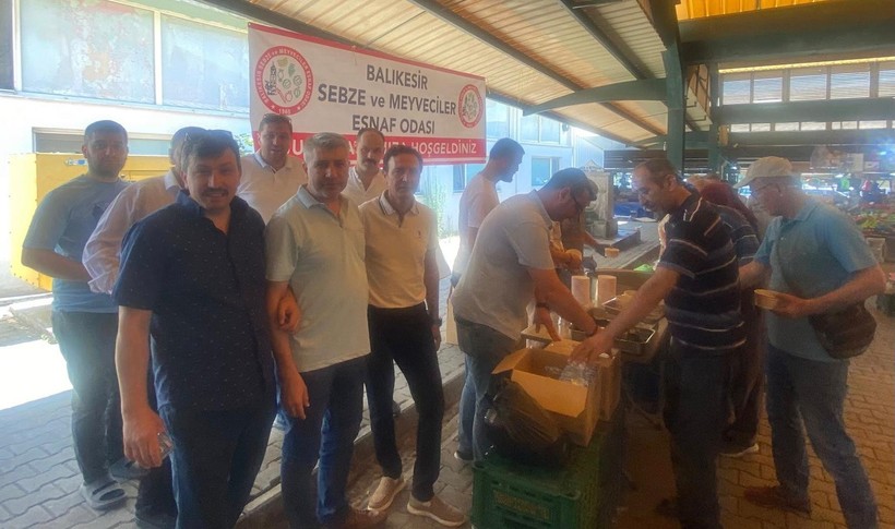  Sebzeciler ve Meyveciler Odası’ndan 60. Yıla Özel Aşure Hayrı