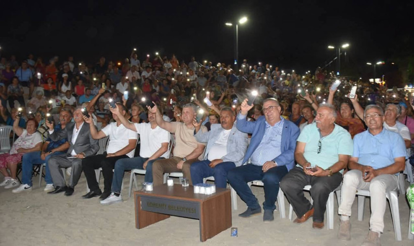 Altınkum Sahilinde Unutulmaz Konser