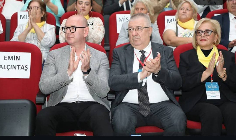 Edremit CHP’de Yalçıntaş Güven Tazeledi