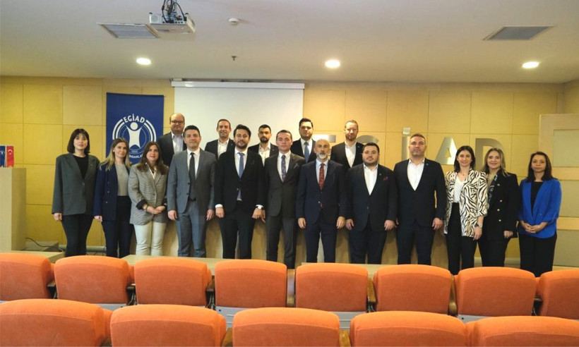 Genç İş İnsanları İzmir’de Buluştu