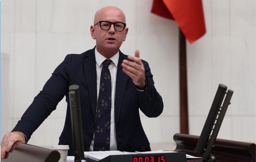 Serkan Sarı Aile Yılı Eleştirisi