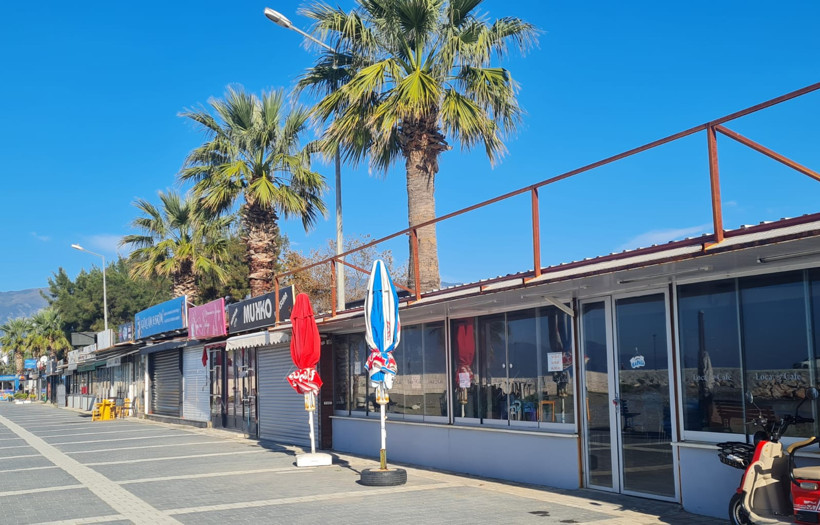 Altınkum Kordon’da Yapılar Mühürlendi Ama Deniz Keyfi Bitmedi