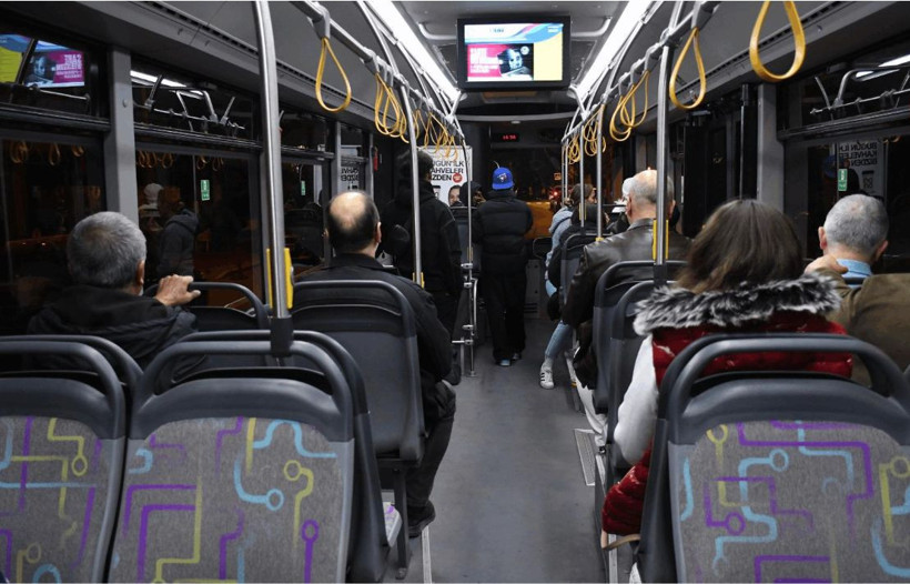 Otobüste 9 Çocuk Paniği