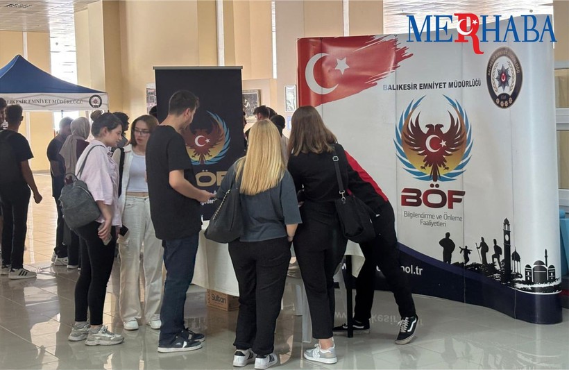 Balıkesir Üniversitesi'nde Emniyetten Bilgilendirme Standı