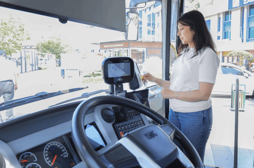 BTT'de Nakit Para Yasak, Kart Gerekli
