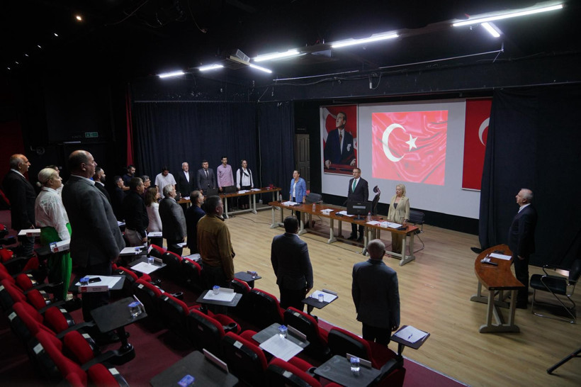 Ayvalık’ta Kritik Meclis Toplantısı! Yeni Projeler Masada