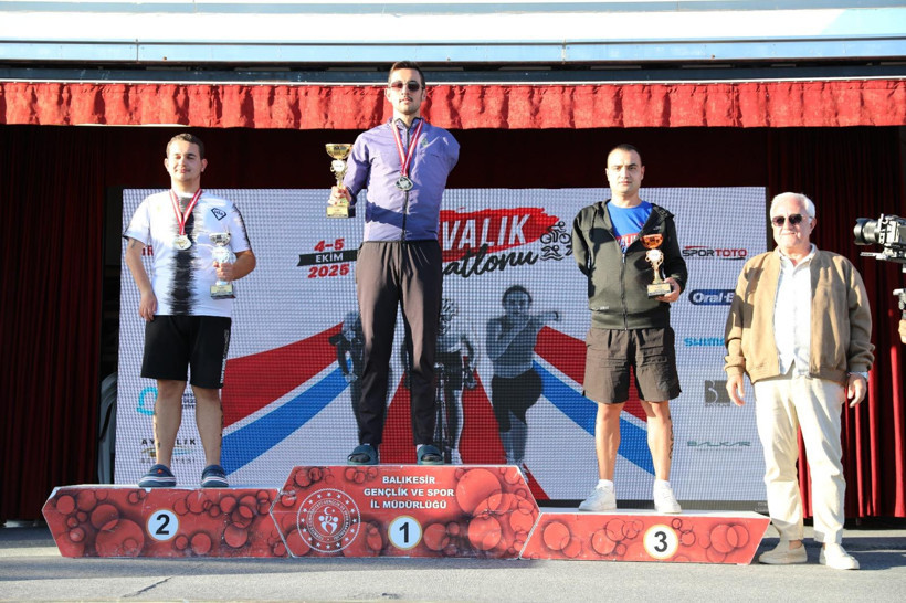 Ayvalık’ta triatlon rüzgarı esti - 1. resim