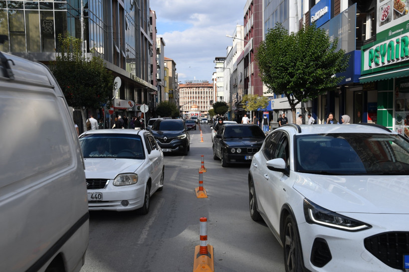 Balıkesir Trafiğinde Çift Sıra Park Sorununa Çözüm - 1. resim