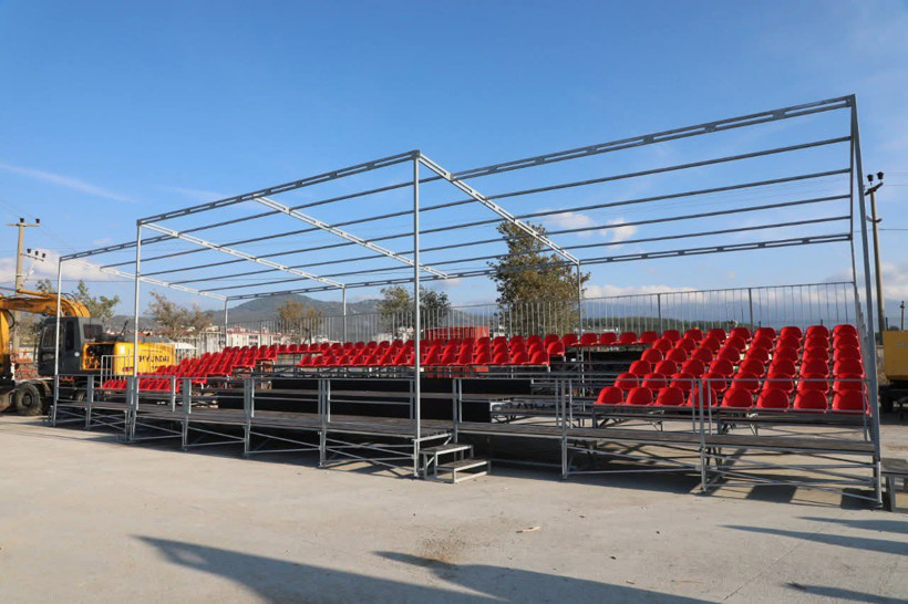 Edremit’e 160 Kişilik Yeni Protokol Tribünü Kazandırıldı - 2. resim