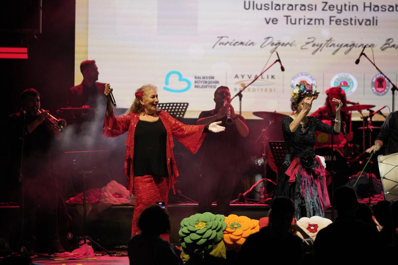 Suzan Kardeş’ten Ayvalık’ta Balkan Rüzgarı! - 1. resim