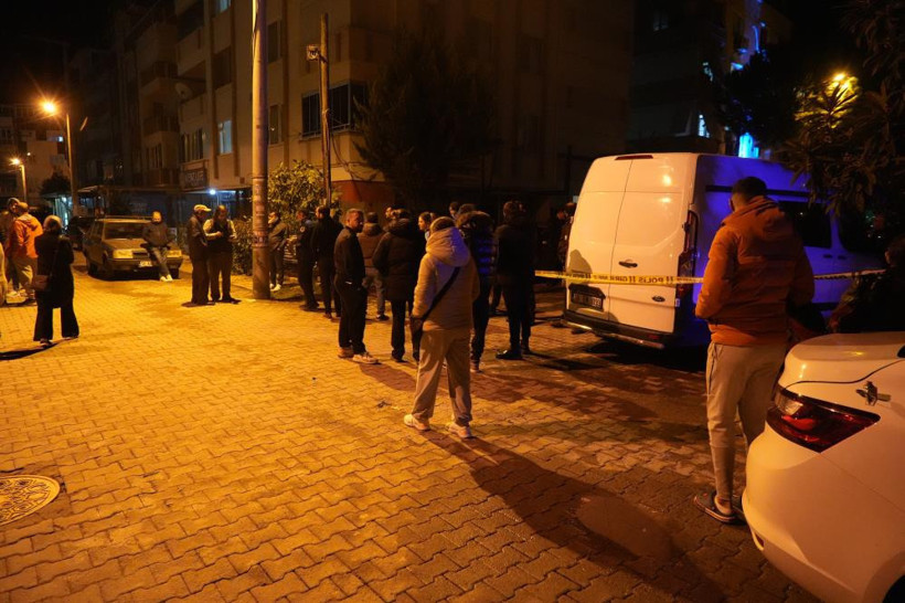 Evin Önünde Kan İzleri Harekete Geçirdi! Edremit'te Cinayete Dair Yeni Gelişme