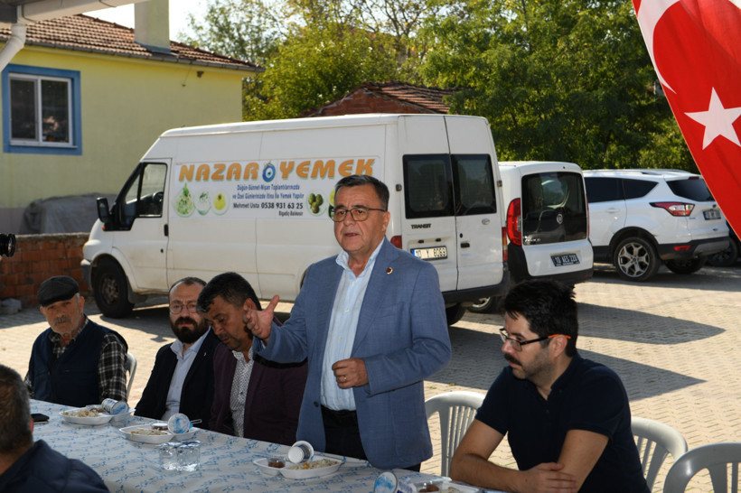 Altıeylül Taşköy'de 35 Yıllık Tapu Sorunu Çözüldü