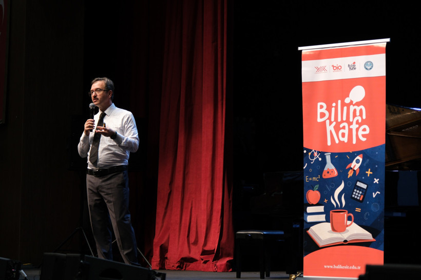 BAÜN Bilim Kafe’de Beynin Sırları Konuşuldu - 2. resim