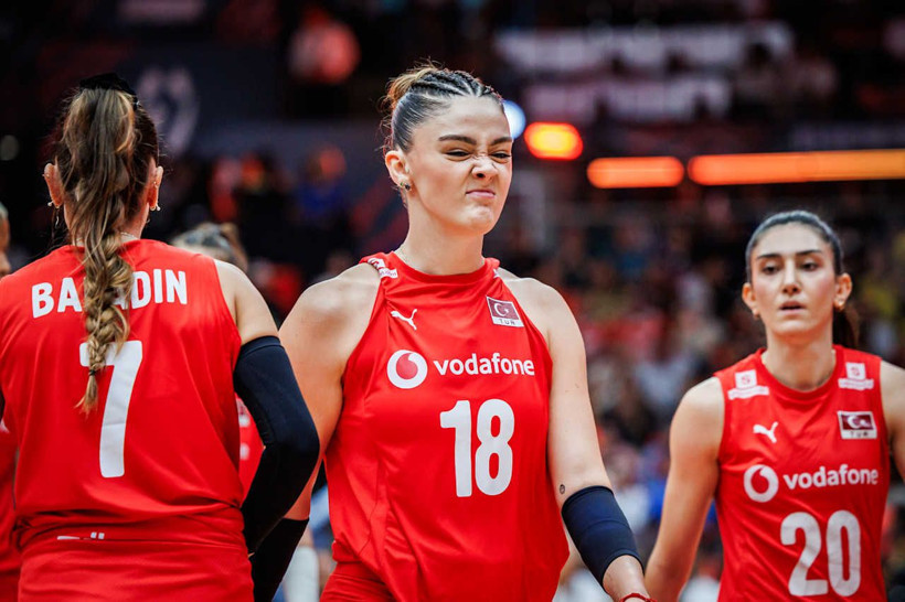 Filenin Sultanları Dünya Şampiyonluğunu Kıl Payı Kaçırdı! Türkiye, İtalya’ya 3-2 Yenildi - Resim: 2